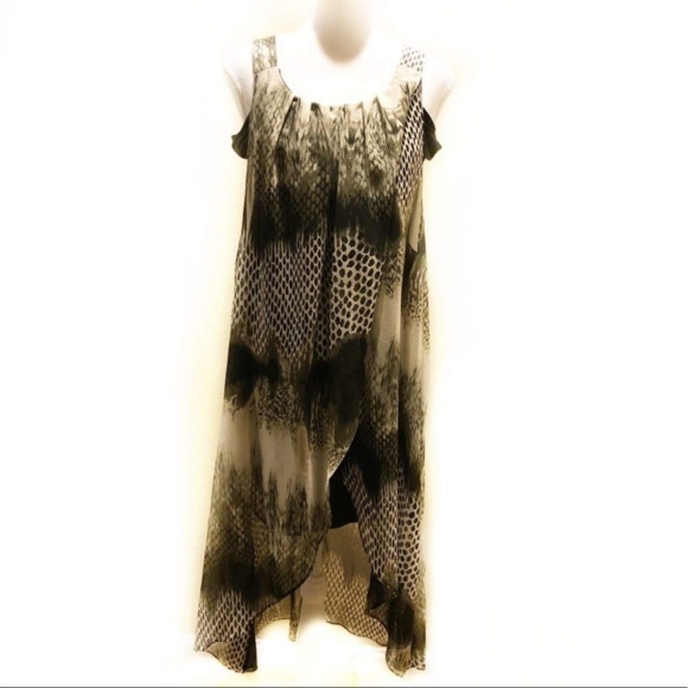 Point Zero snake design dress